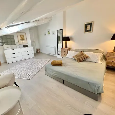 Maison De Village Au Calme. Apartment